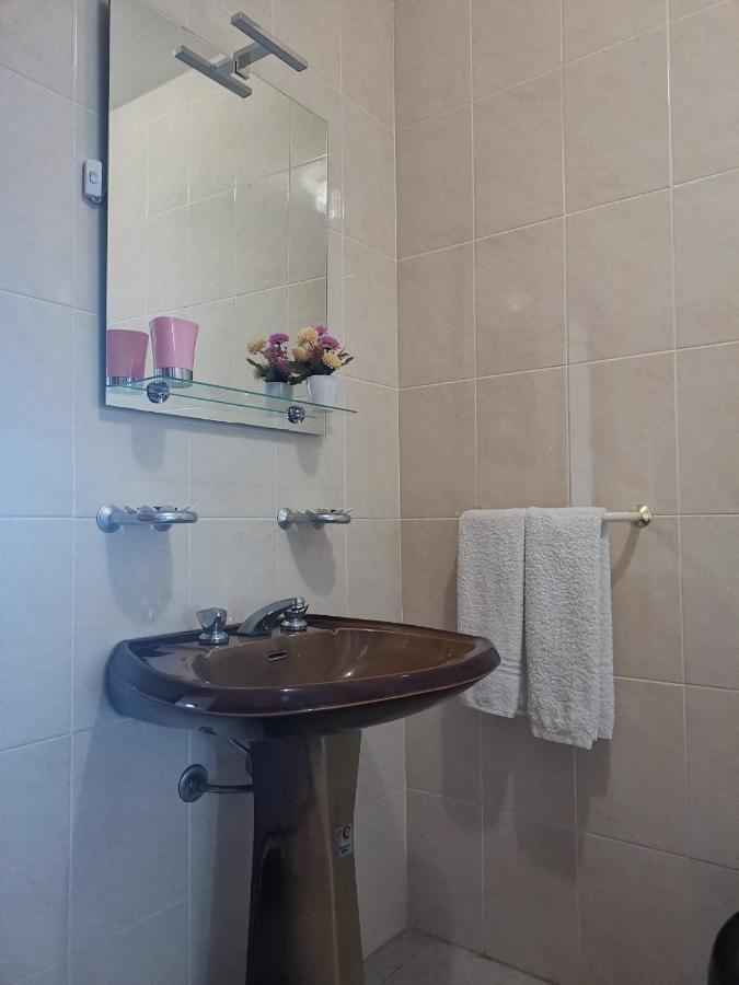 "O Veleiro" Rest. Resid. Bed and Breakfast Torreira Buitenkant foto